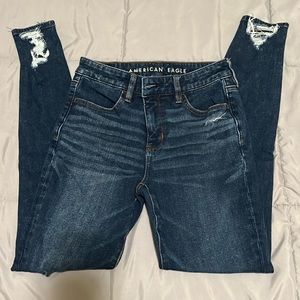 American eagle high rise jegging. Size 2 regular dream jean